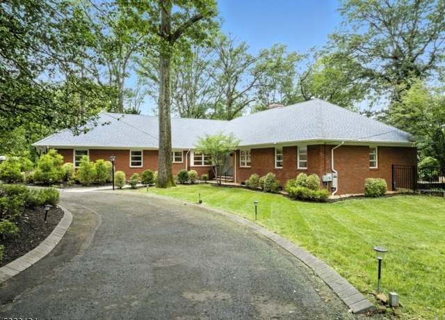 Property at 25 Timberline Way, Watchung Boro, NJ 07069-6428, 5 beds, 3.5 baths