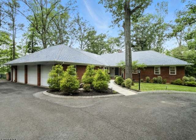 Property at 25 Timberline Way, Watchung Boro, NJ 07069-6428, 5 beds, 3.5 baths