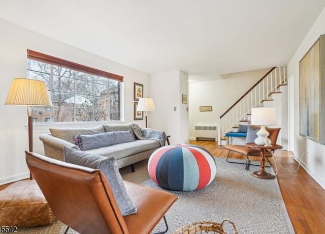 Property at 17B Troy Dr Unit B, Springfield Twp., NJ 07081-2002, 2 beds, 2.5 baths