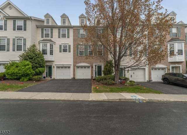 Property at 11 Hope St, Lopatcong Twp., NJ 08865-5709, 2 beds, 3 baths