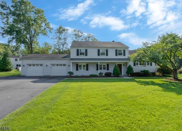 Property at 981 Chambers Ct, Bridgewater Twp., NJ 08807-1122, 4 beds, 2.5 baths