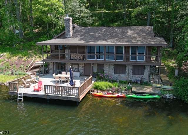Property at 58 E Shore Trl, Sandyston Twp., NJ 07826-5014, 3 beds, 1 bath
