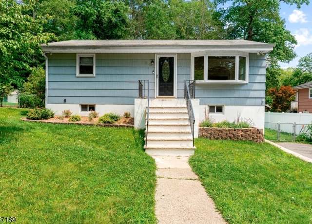 Property at 2 Side Hill Trl, Byram Twp., NJ 07821-3016, 3 beds, 2 baths