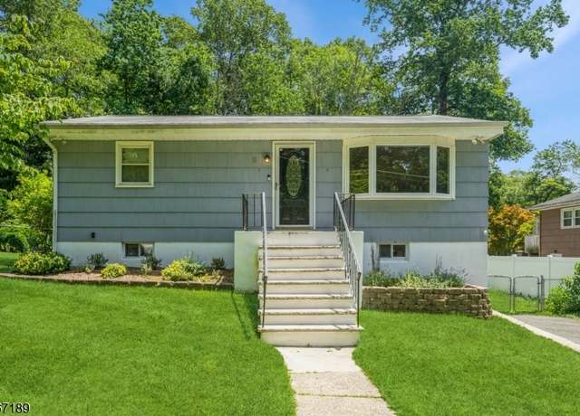 Property at 2 Side Hill Trl, Byram Twp., NJ 07821-3016, 3 beds, 2 baths