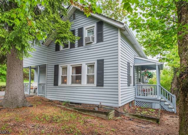 Property at 4 Ridge Rd, Little Falls Twp., NJ 07424-2417, 3 beds, 1 bath