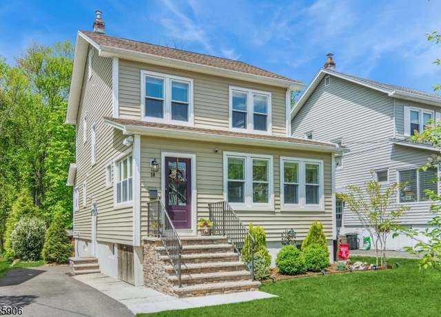 Property at 30 Dougal Ave, Livingston Twp., NJ 07039-4011, 4 beds, 2.5 baths