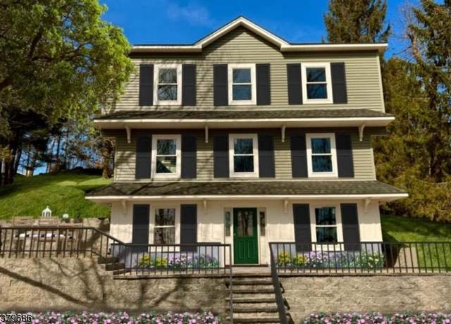Property at 11 Maine St, Jefferson Twp., NJ 07849-1669, 2 beds, 3 baths