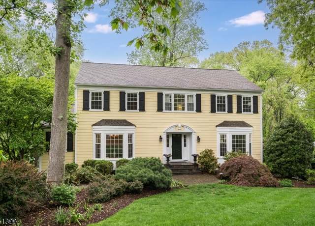 Property at 115 Candace Ln, Chatham Twp., NJ 07928-1116, 4 beds, 2.5 baths