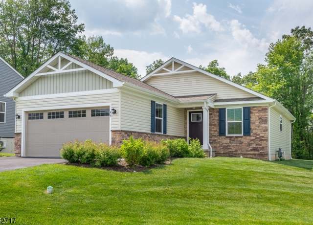 Property at 49 Coventry Rd, Hardyston Twp., NJ 07419-1529, 2 beds, 2 baths