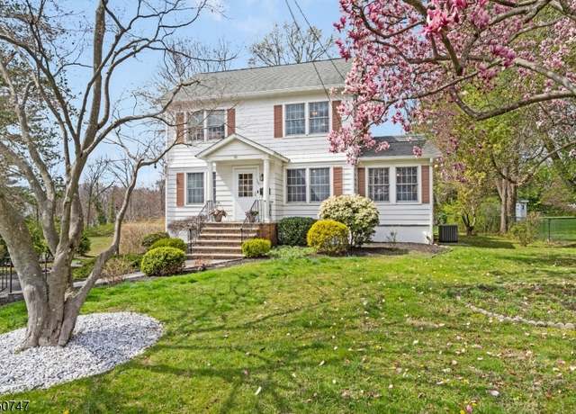 Property at 125 Cathedral Ave, Florham Park Boro, NJ 07932-2223, 3 beds, 2 baths