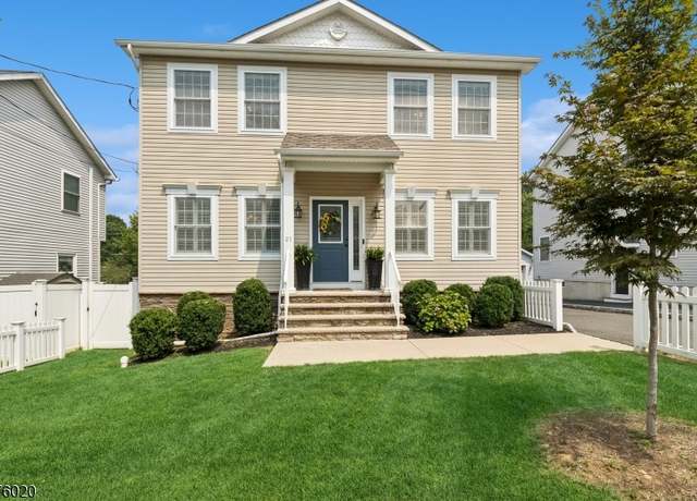 Property at 21 Bernards Ave, Bernardsville Boro, NJ 07924-2403, 4 beds, 2.5 baths