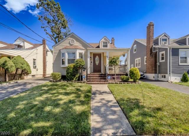 Property at 842 Erudo St, Linden City, NJ 07036-4019, 3 beds, 2 baths