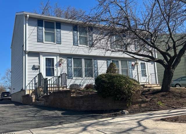 Property at 85-87 Fairview Ave, Somerville Boro, NJ 08876-3001, 6 beds, 3 baths