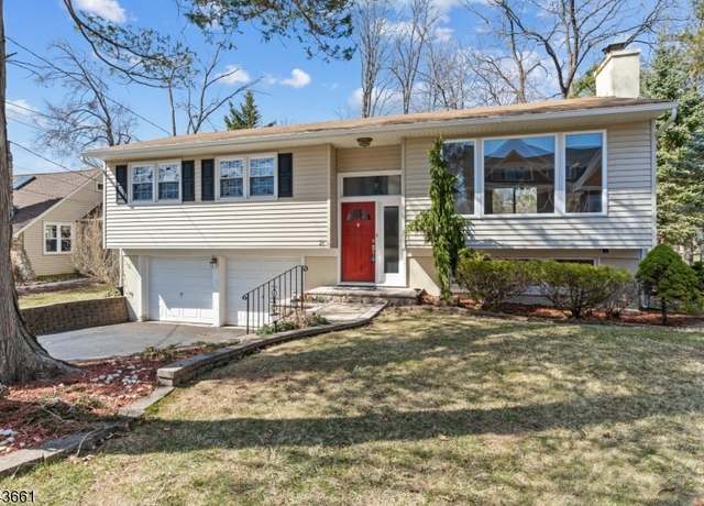 Property at 21 Heighwood Trl, Sparta Twp., NJ 07871-1401, 3 beds, 2 baths