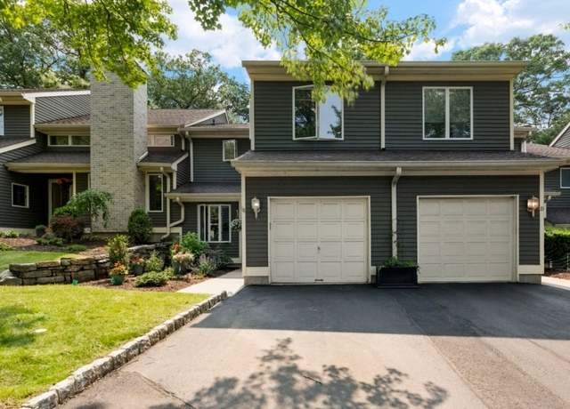 Property at 18 Inverrary Pl, Clinton Twp., NJ 08801-1612, 2 beds, 3 baths