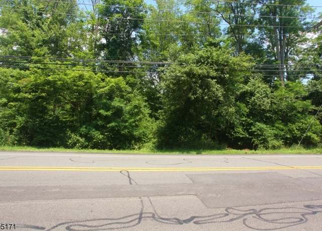 Property at 3 Wills Ave, Hopatcong Boro, NJ 07874-2333