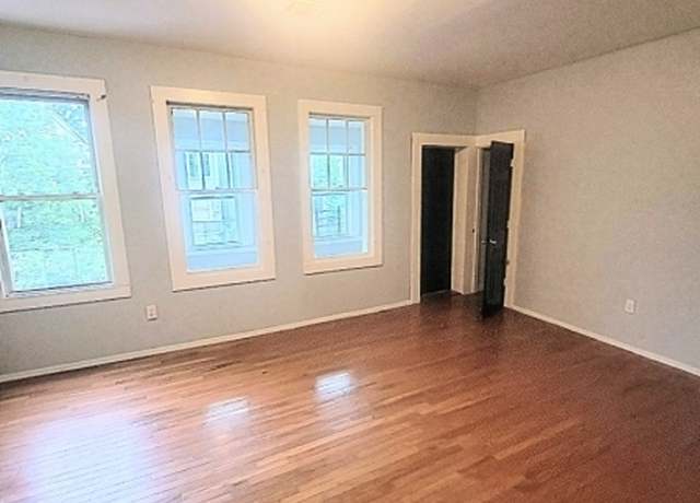 Property at 407 S 15Th St, Newark City, NJ 07103-1601, 6 beds, 3 baths