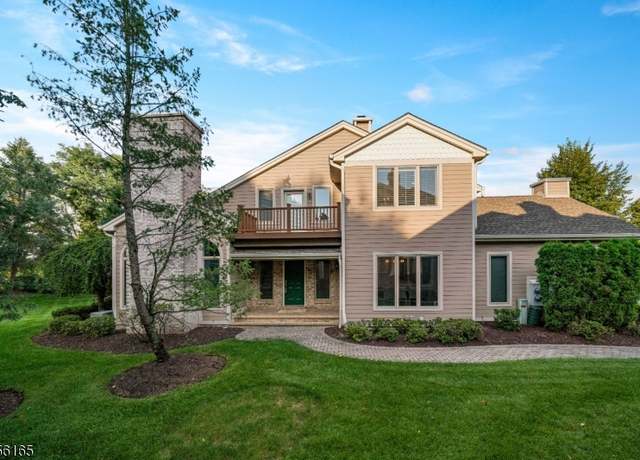 Property at 11 Louis Dr, Montville Twp., NJ 07045-9035, 2 beds, 3 baths
