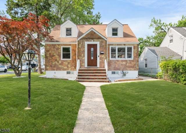 Property at 501 E 2Nd Ave, Roselle Boro, NJ 07203-1405, 4 beds, 2 baths