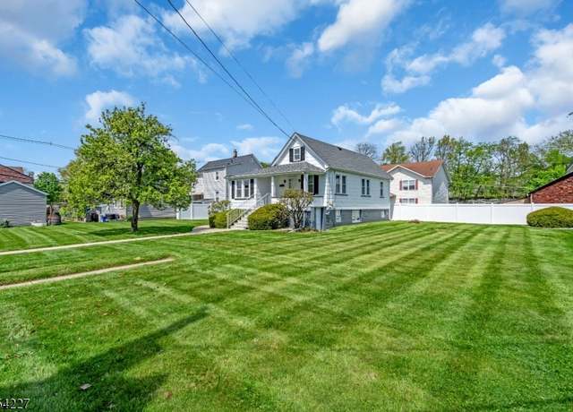 Property at 50 Dakota St, Manville Boro, NJ 08835-1837, 3 beds, 1 bath