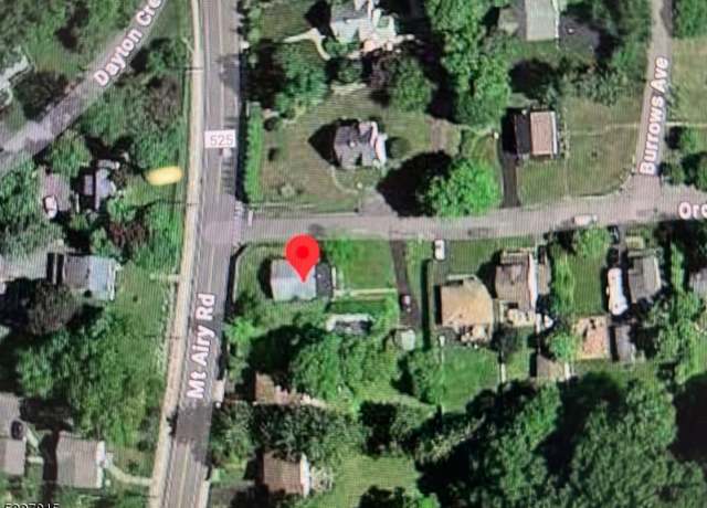 Property at 92 Mount Airy Rd, Bernardsville Boro, NJ 07924-2718, 3 beds, 2 baths