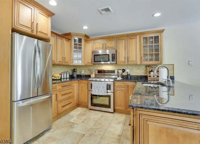 Property at 1 Arnold Palmer Ct, Vernon Twp., NJ 07462-2551, 2 beds, 2 baths