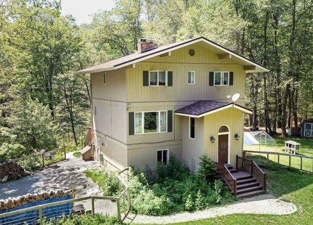 Property at 85 Mohican Rd, Blairstown Twp., NJ 07825-9690, 4 beds, 3.5 baths