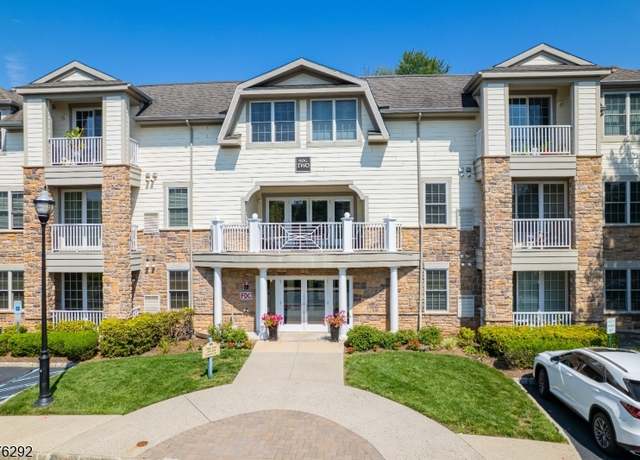 Property at 274 Victoria Dr #274, Bridgewater Twp., NJ 08807-1286, 2 beds, 3 baths