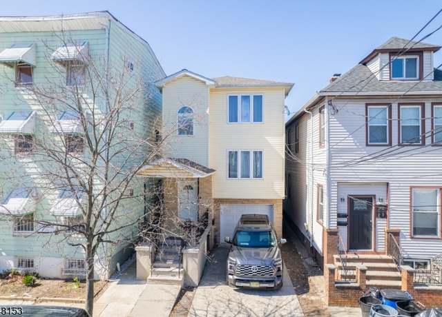 Property at 140 S Park St, Elizabeth City, NJ 07206-1814, 6 beds, 5 baths