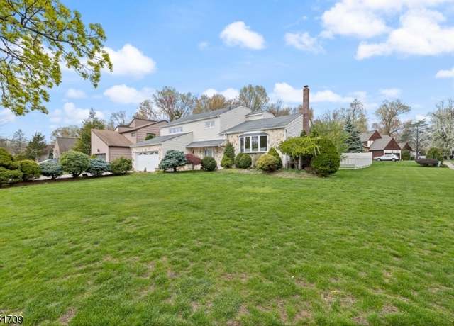 Property at 7 Anita Dr, East Hanover Twp., NJ 07936-3421, 4 beds, 2.5 baths