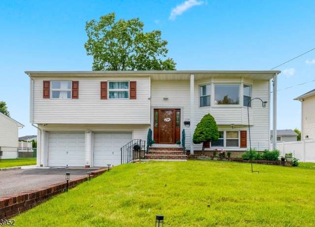 Property at 115 Vernon Way, Woodbridge Twp., NJ 07064-1333, 4 beds, 2.5 baths