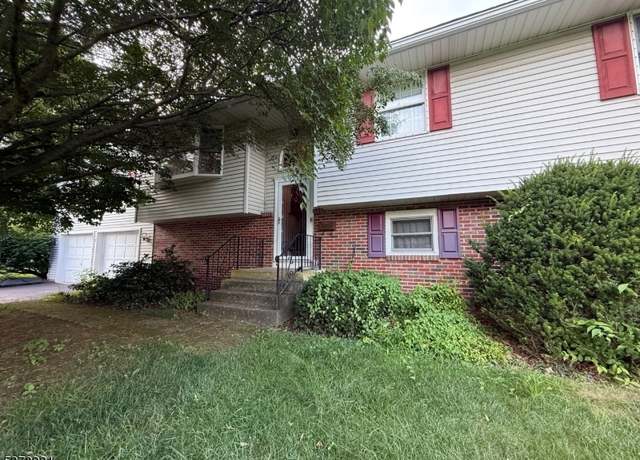 Property at 733 Franklin St, Belvidere Twp., NJ 07823-2016, 4 beds, 2 baths