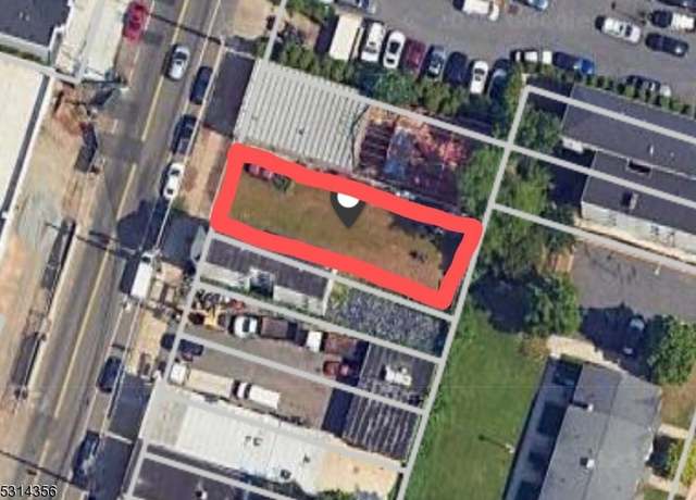 Property at 686 Bergen St, Newark City, NJ 07108-1822