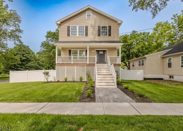Property at 2000 Whittier St, Rahway City, NJ 07065-4211, 4 beds, 2.5 baths