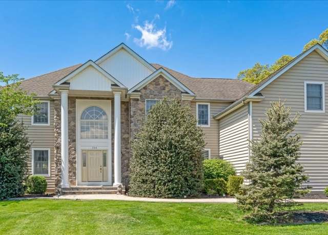 Property at 106 Beaufort Rd, Greenwich Twp., NJ 08804, 4 beds, 2.5 baths