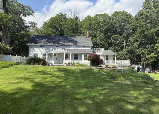 Property at 379 Rockaway Valley Rd, Boonton Twp., NJ 07005-9199, 3 beds, 2 baths