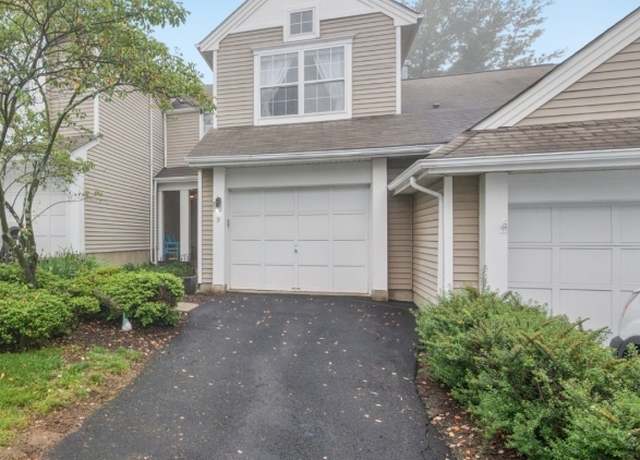 Property at 9 Mahogany Way, Randolph Twp., NJ 07869-3735, 2 beds, 2.5 baths