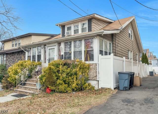 Property at 315 Winans Ave, Hillside Twp., NJ 07205-1405, 4 beds, 3 baths
