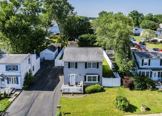 Property at 329 Main St, Middletown Twp., NJ 07758-1040, 3 beds, 2 baths