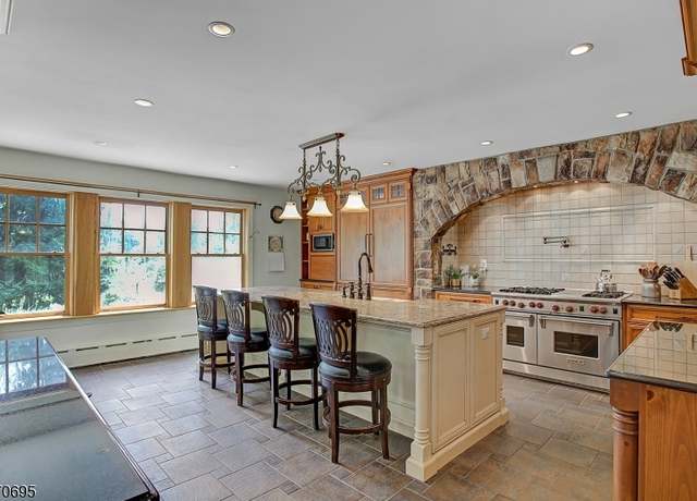 Property at 121 Stanton Mountain Rd, Clinton Twp., NJ 08833-3105, 4 beds, 3.5 baths