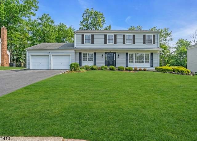 Property at 71 Tiffany Dr, East Hanover Twp., NJ 07936-2518, 5 beds, 4 baths