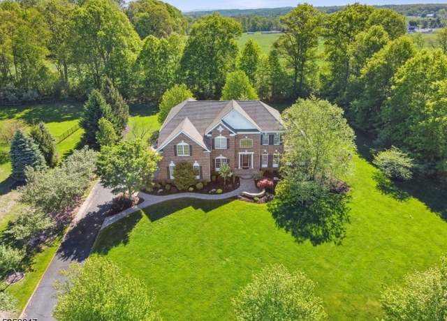 Property at 47 Balmoral Dr, Alexandria Twp., NJ 08867-5180, 4 beds, 5 baths