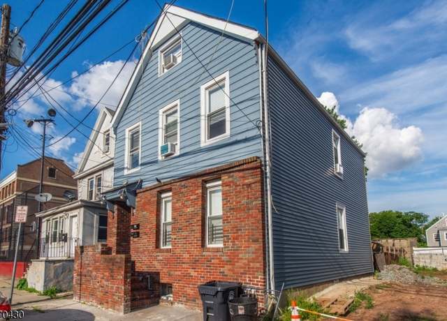 Property at 386 S 9Th St, Newark City, NJ 07103-2161, 7 beds, 2 baths