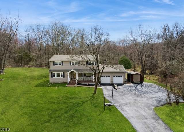 Property at 33 Frohlin Dr, Bridgewater Twp., NJ 07920, 6 beds, 3 baths