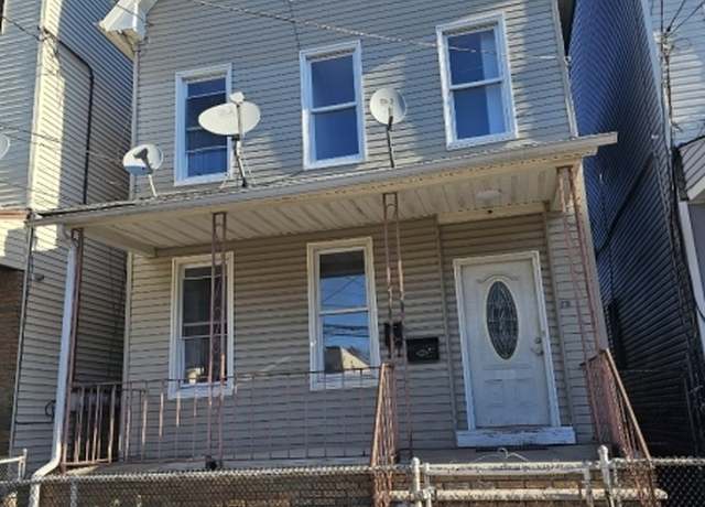 Property at 231 Clark Pl #2, Elizabeth City, NJ 07206-2016, 7 beds, 3 baths