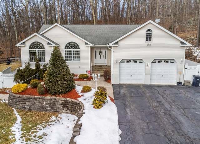 Property at 56 Lakeside Dr NW, Vernon Twp., NJ 07461, 3 beds, 3.5 baths