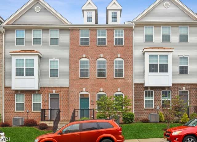 Property at 2008 Switzer Ave, Sayreville Boro, NJ 08859-2339, 3 beds, 3.5 baths