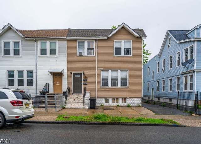 Property at 227 Hollywood Ave, East Orange City, NJ 07018-3941, 3 beds, 2 baths