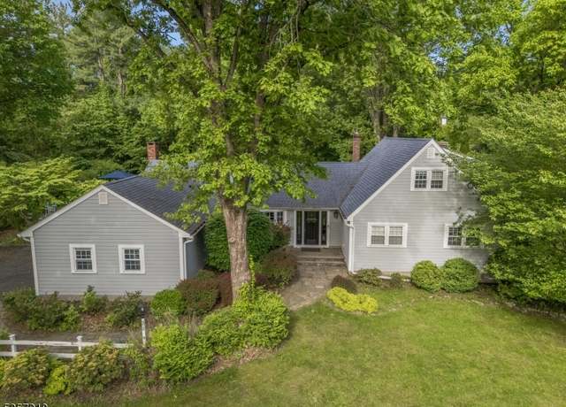 Property at 23 Drake Rd, Mendham Boro, NJ 07945-1815, 5 beds, 3 baths