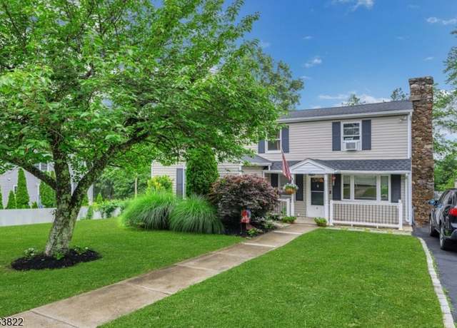 Property at 4 Cedar Rd, Montville Twp., NJ 07082-1417, 4 beds, 1.5 baths
